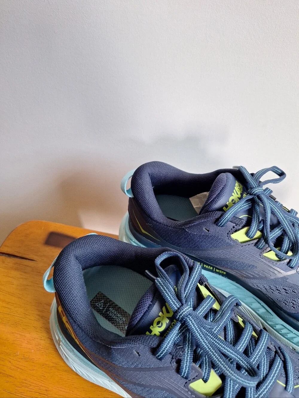 Hoka  Stinson ATR 6 Women' Outer Space / Blue Glass Size 9.5